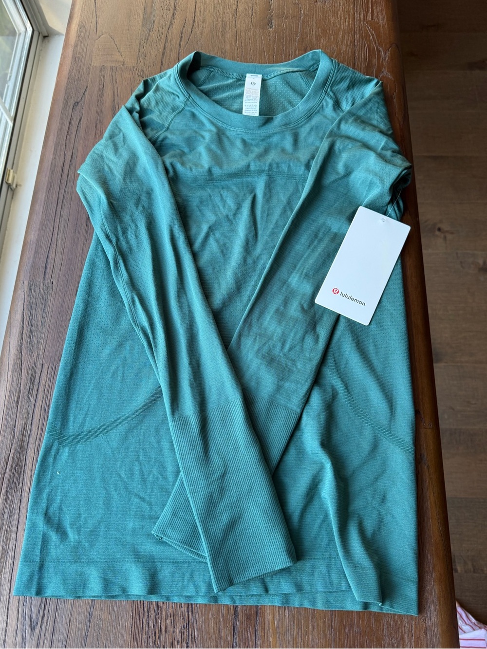 lululemon Swiftly Tech Long Sleeve 2.0 Green Size 6 NWT